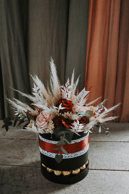 SWEET BOX "Flowers and chocolate"