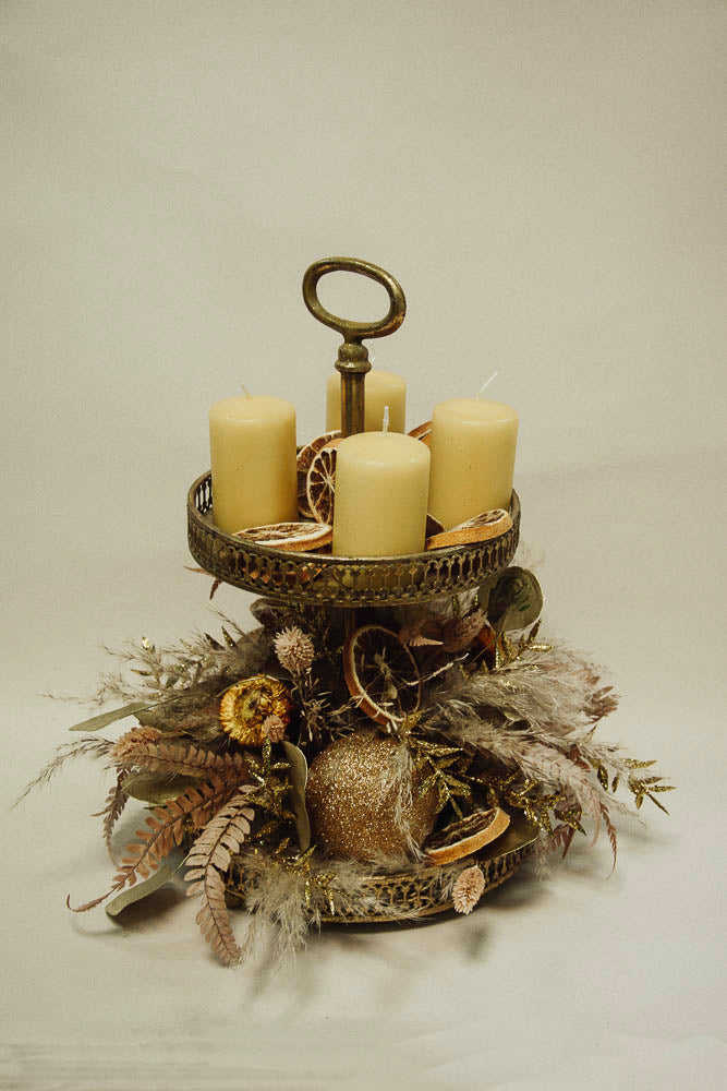 ADVENTNI ARANŽMA "Zlati prazniki"