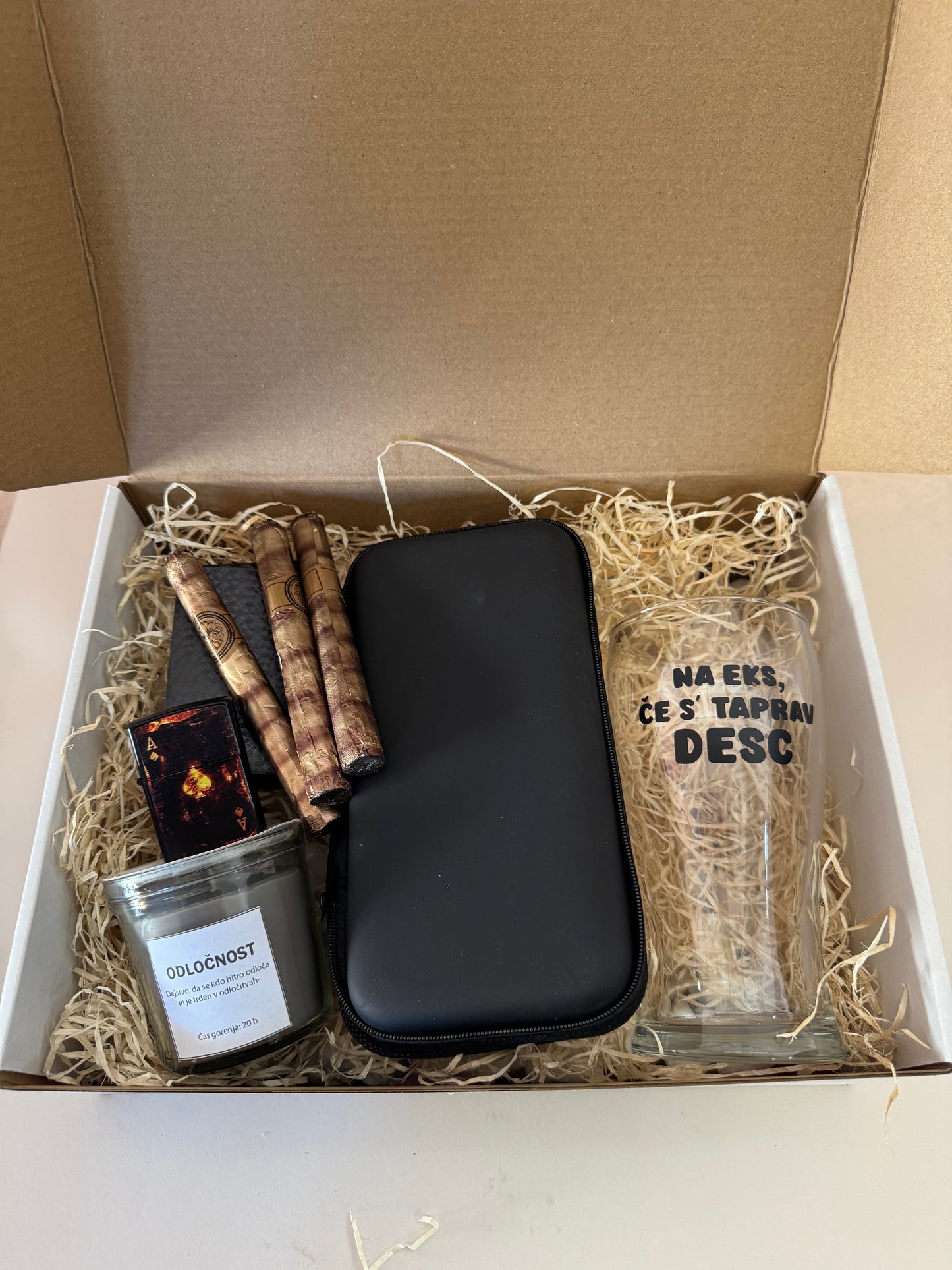 Darilni paket za odločne moške