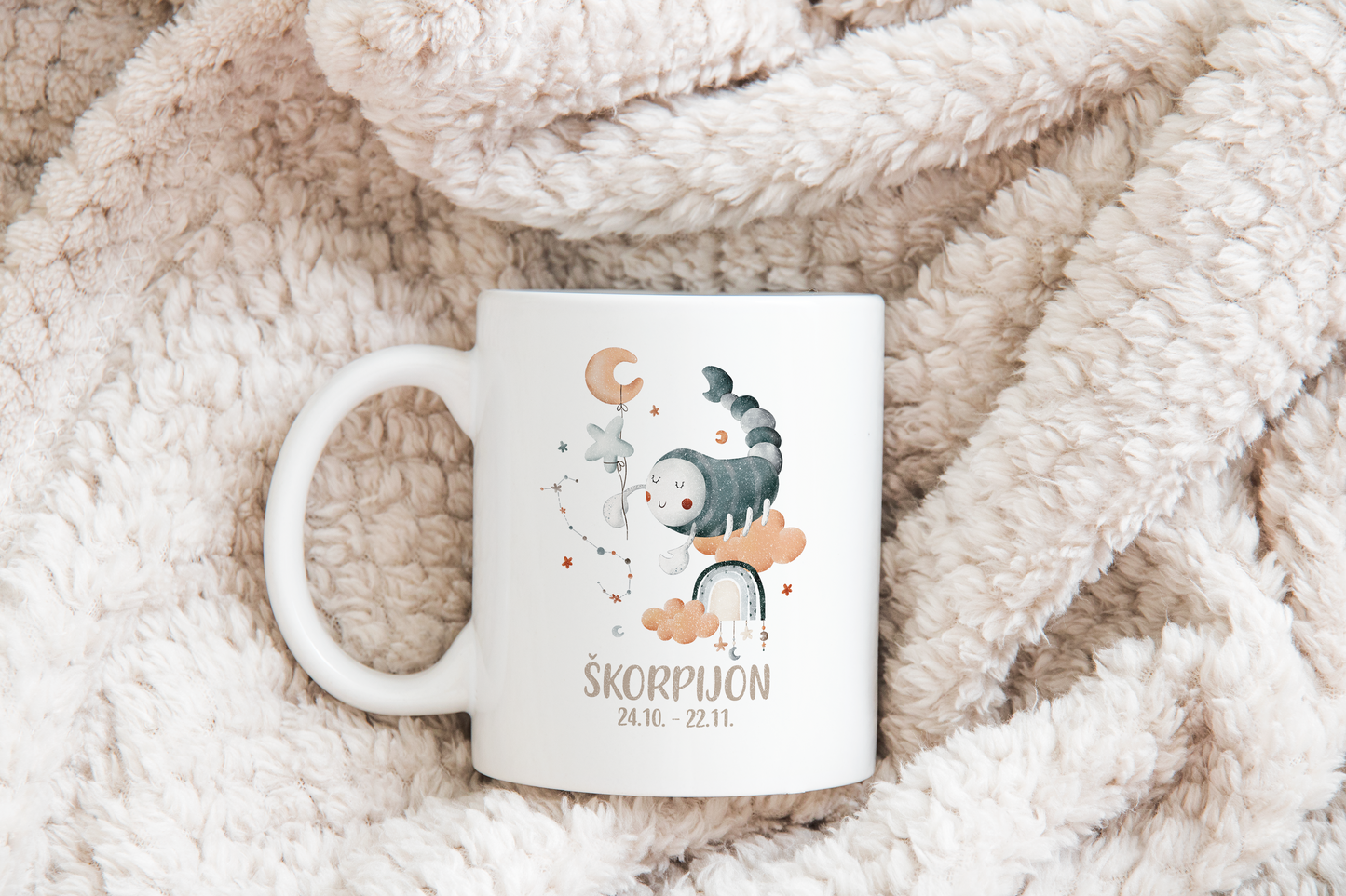 Otroška skodelica v znamenju ŠKORPIJONA