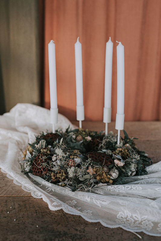 ADVENTNI VENČEK "V objemu narave"