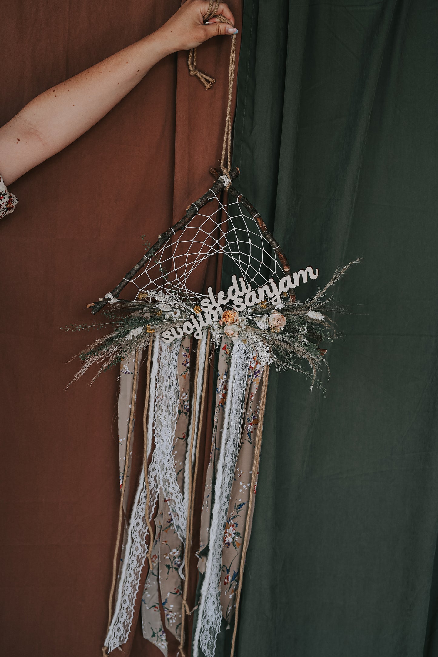 DREAM CATCHER "Follow your dreams"