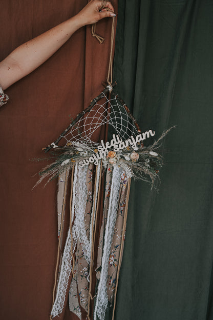 DREAM CATCHER "Follow your dreams"