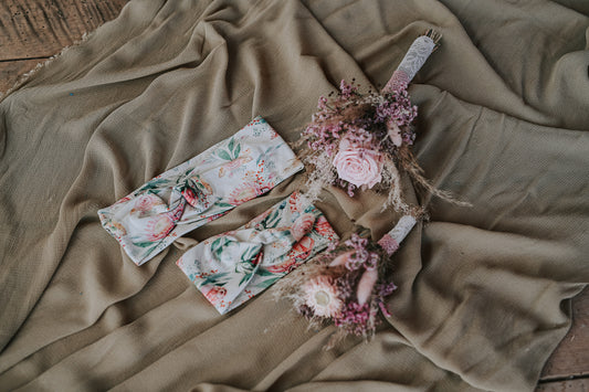 ZA DVE ČUDOVITI DEKLETI